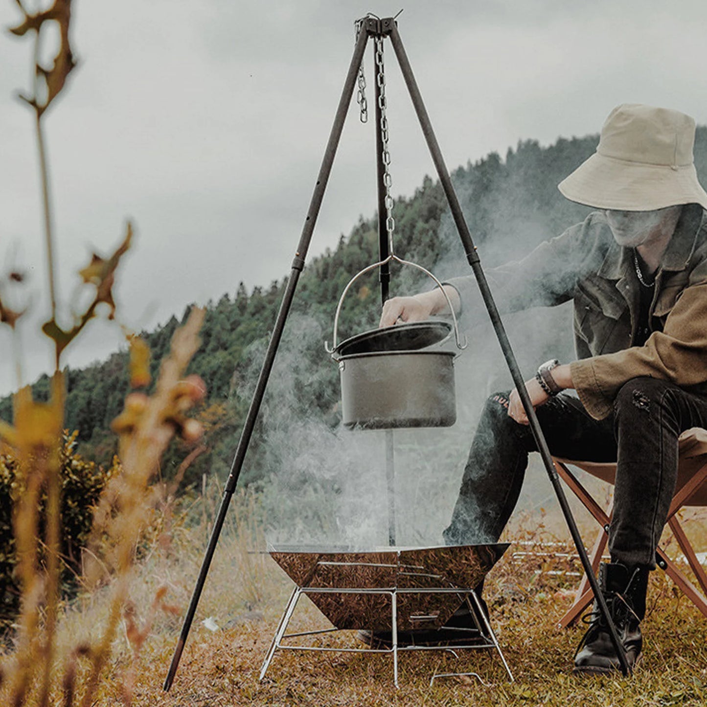 Tripod for Outdoor Campfire Cooking